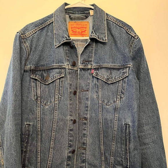 Men's Levi's Denim Trucker Jacket - Picture 1 of 2